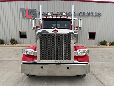 2021 Peterbilt 389