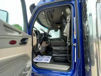 2021 Peterbilt 567