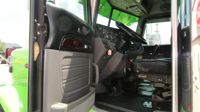 2018 Peterbilt 389