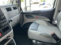 2022 Peterbilt 567