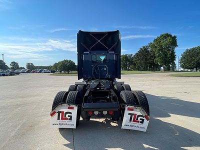 2023 Kenworth T680