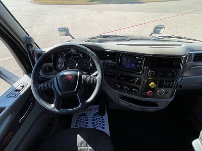 2020 Peterbilt 579