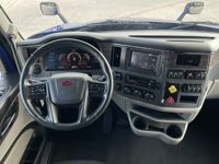2023 Peterbilt 579
