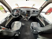 2023 Peterbilt 579