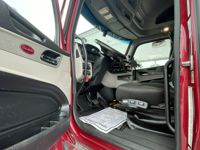 2022 Peterbilt 579