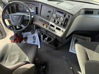 2022 Freightliner CASCADIA 116