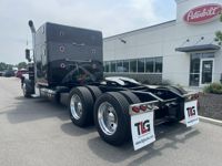 2004 Peterbilt 379