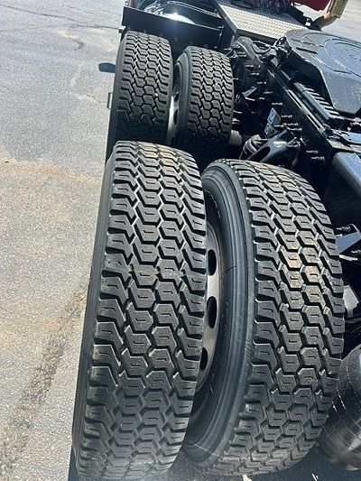 2022 Peterbilt 567