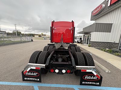 2023 Kenworth W900L
