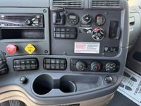 2019 Freightliner CASCADIA