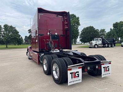 2023 Peterbilt 579