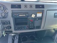 2013 Peterbilt 337