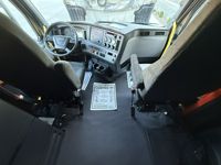 2022 Freightliner CASCADIA 126