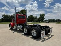 2020 Peterbilt 389