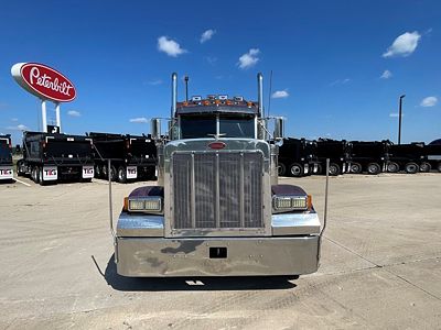 2000 Peterbilt 379