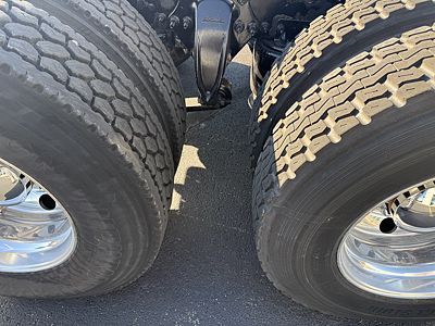 2018 Freightliner CASCADIA 125