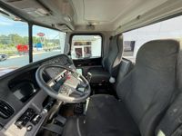2022 Peterbilt 389