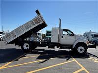 2011 Ford F-750 DRW