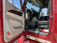 2022 Peterbilt 579