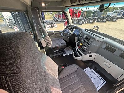2022 Peterbilt 579