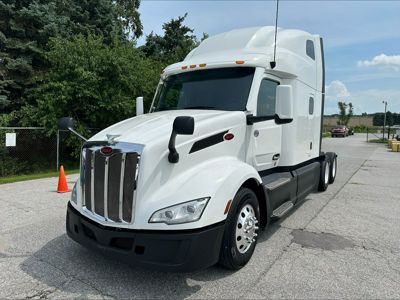 2022 Peterbilt 579