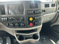 2022 Peterbilt 579