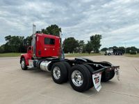 2021 Peterbilt 567