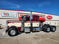 2022 Peterbilt 389