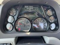 2021 Peterbilt 567