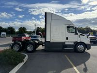 2022 Freightliner CASCADIA 116
