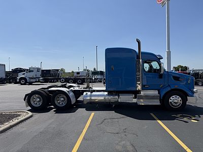 2020 Peterbilt 567