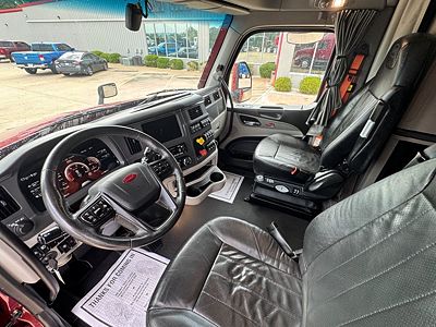 2023 Peterbilt 579