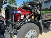 2023 Peterbilt 567