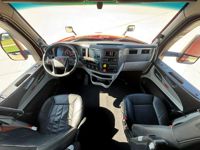 2023 Peterbilt 579