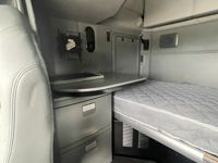 2020 Kenworth T680