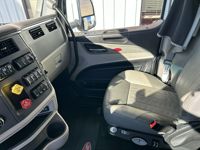 2023 Peterbilt 579
