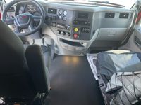 2020 Peterbilt 579