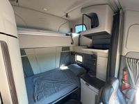 2022 Peterbilt 579