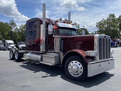 2023 Peterbilt 389