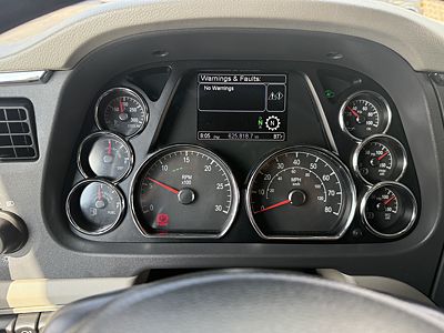 2019 Peterbilt 579