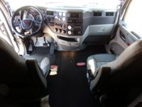 2021 Peterbilt 579