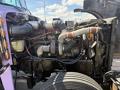 2000 Peterbilt 379