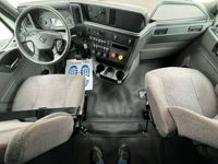 2022 International LT625