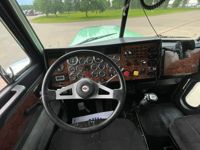 1996 Peterbilt 379