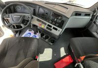 2021 Freightliner CASCADIA 126