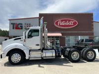 2021 Kenworth T880