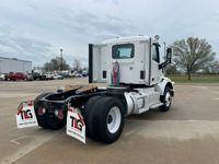 2020 Peterbilt 567