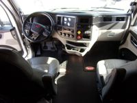 2023 Peterbilt 579