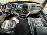 2023 Peterbilt 579