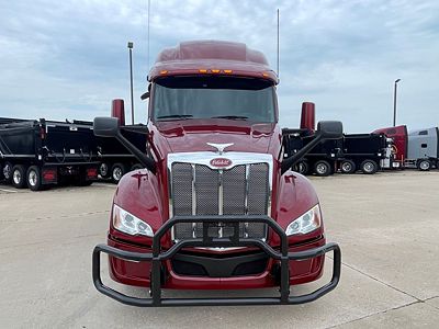 2023 Peterbilt 579